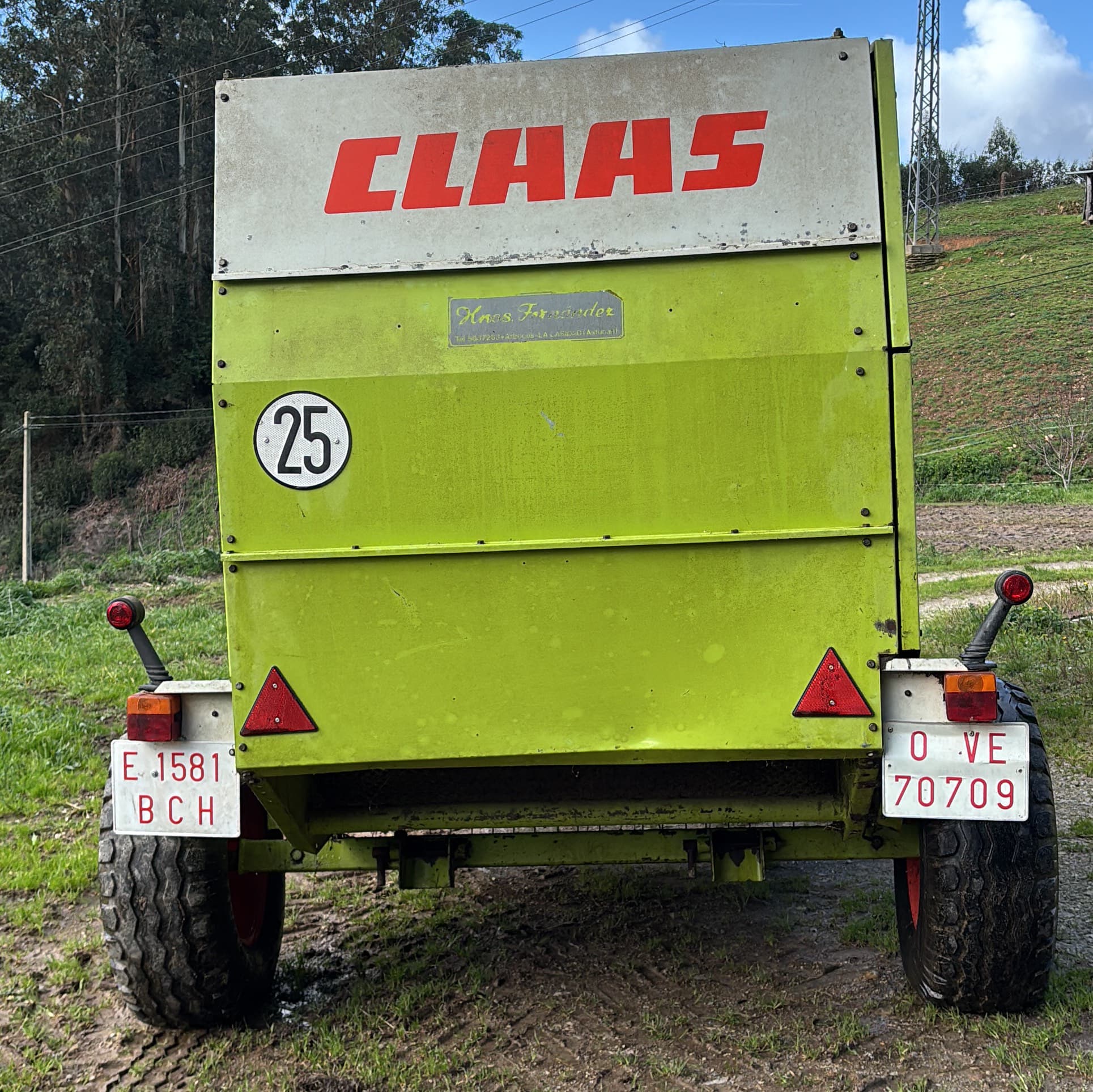 Rotoempacadora-Emboladora Claas Rollant 46 - imagen 1
